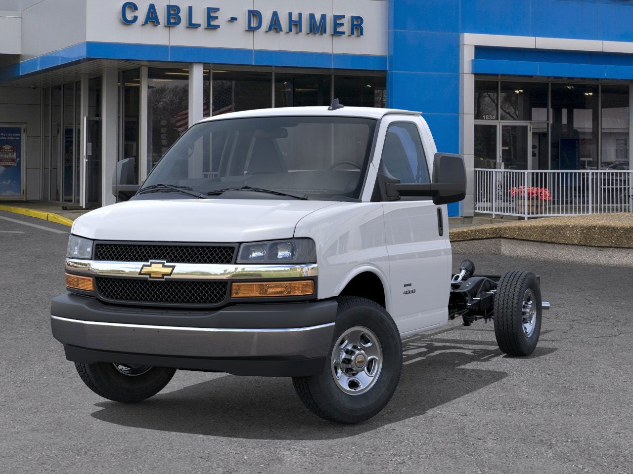 2025 Chevrolet Express Cutaway 3500 1WT