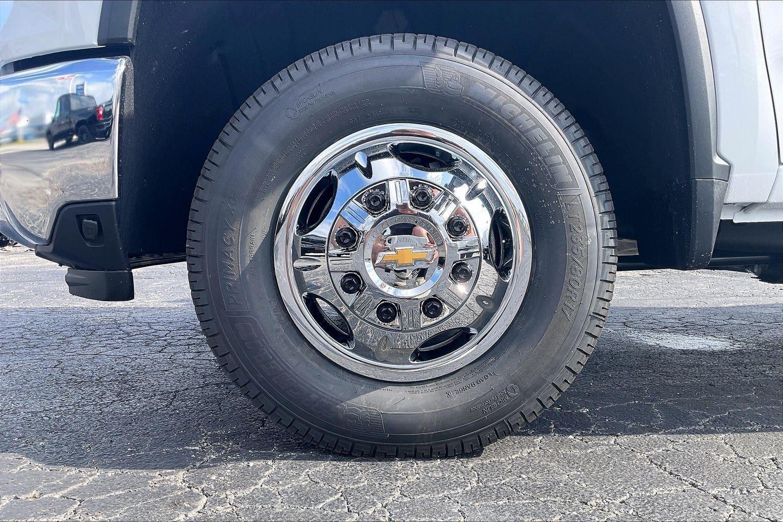 2026 Chevrolet Silverado 3500 HD LT DRW