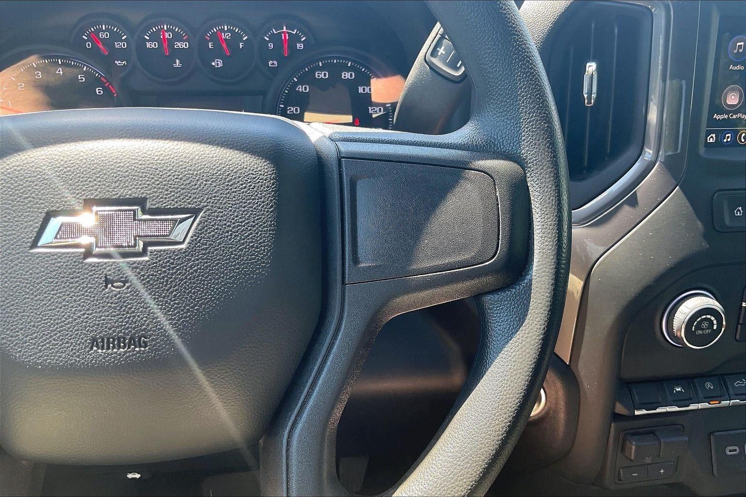 2024 Chevrolet Silverado 1500 Custom