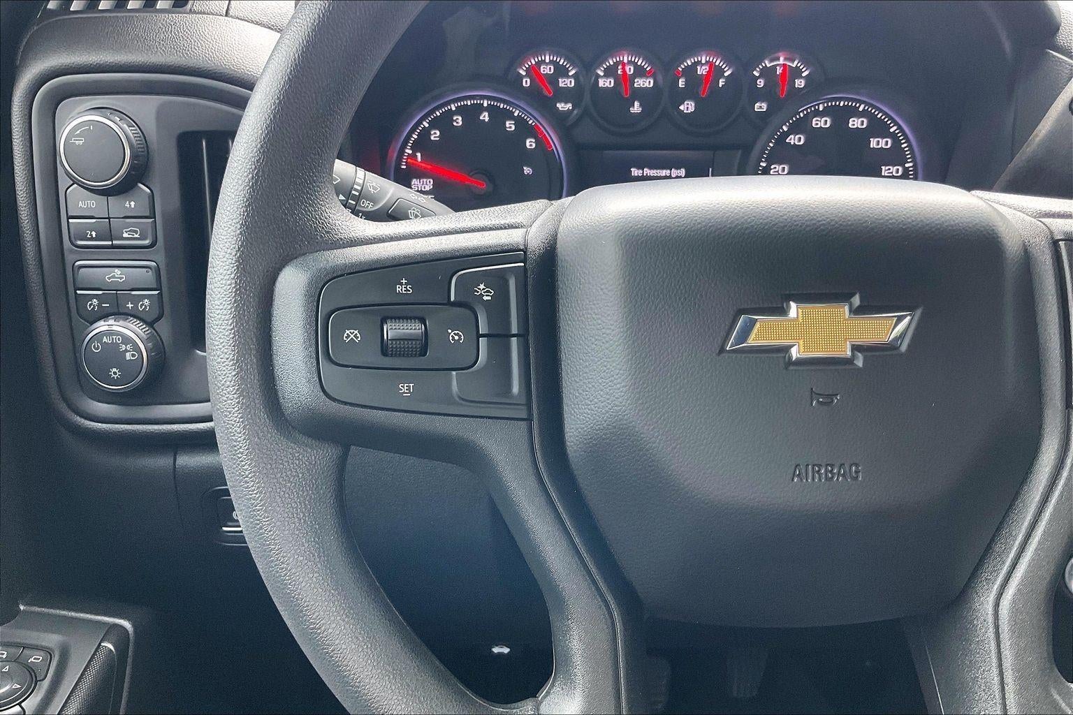 2024 Chevrolet Silverado 1500 Custom