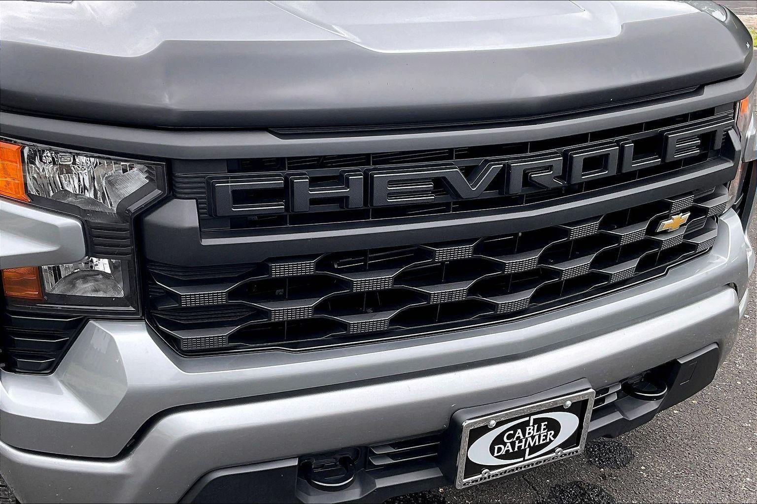 2024 Chevrolet Silverado 1500 Custom