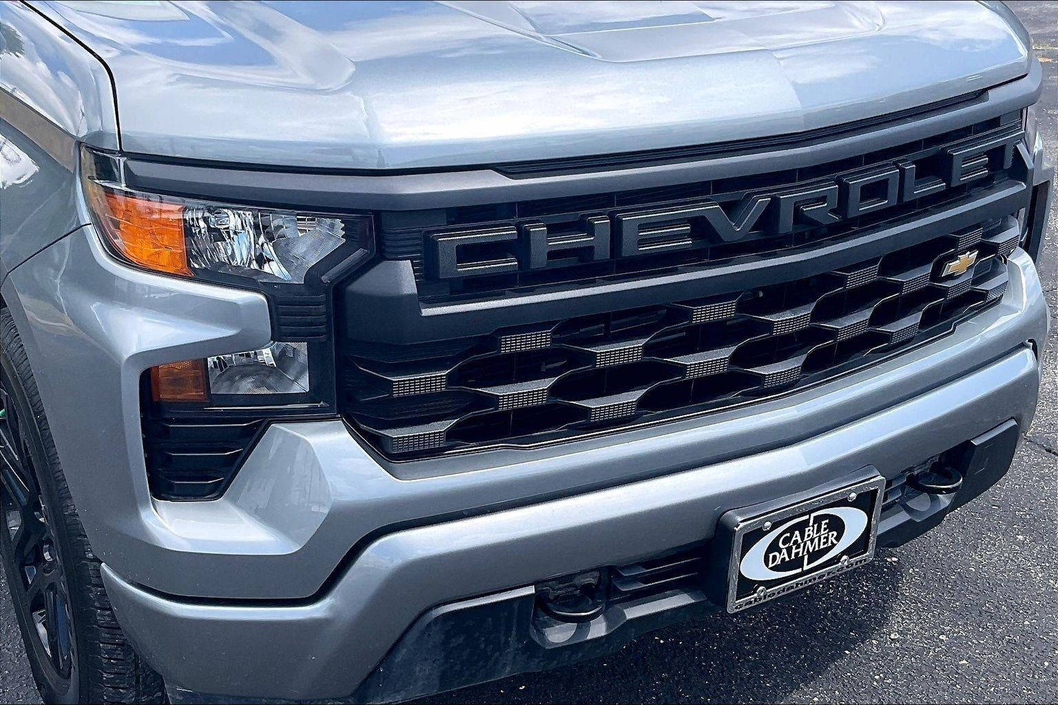 2025 Chevrolet Silverado 1500 Custom
