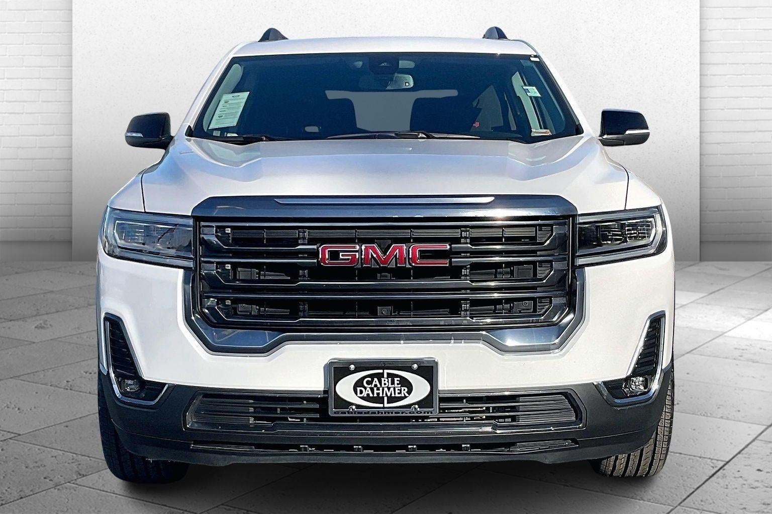 2023 GMC Acadia AT4