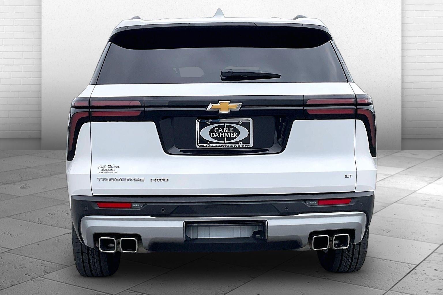 2024 Chevrolet Traverse LT