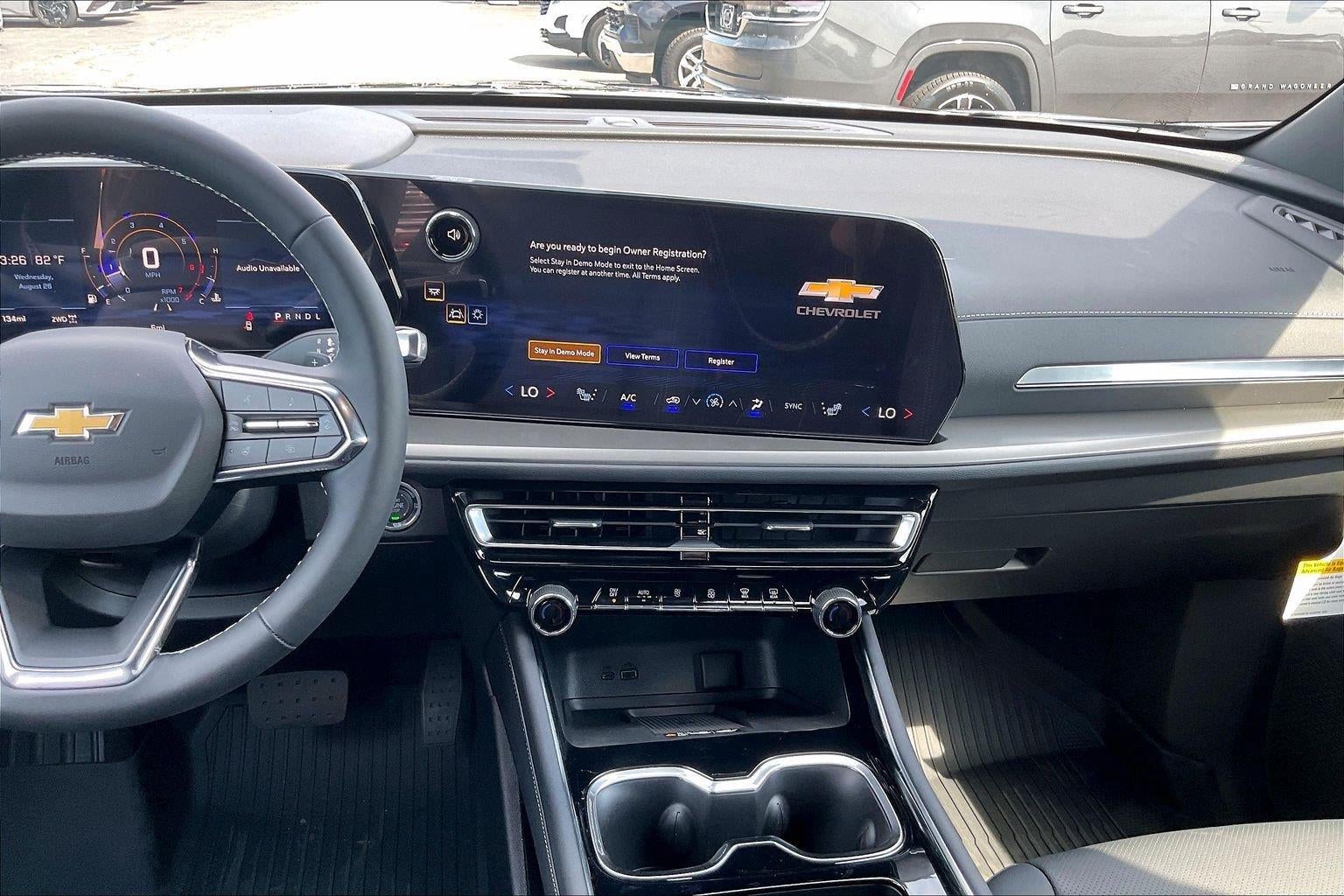 2027 Chevrolet Traverse LT