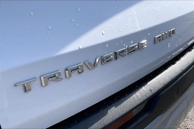 2024 Chevrolet Traverse LT