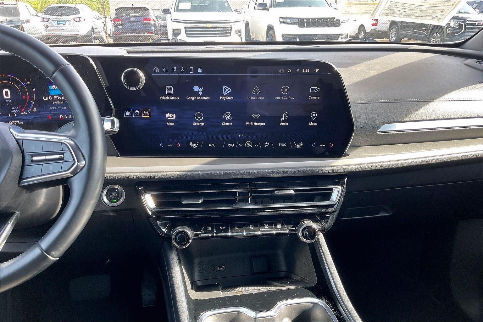 2024 Chevrolet Traverse LT