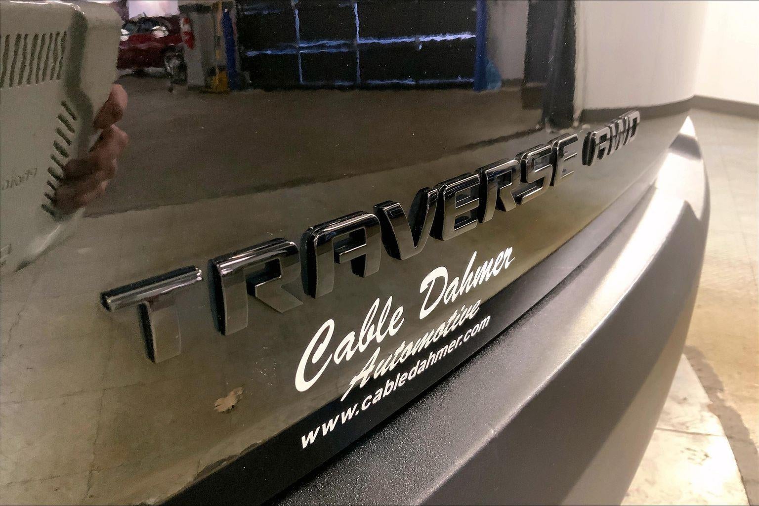 2023 Chevrolet Traverse LT Cloth