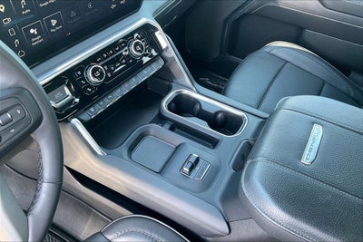 2024 GMC Sierra 2500 HD Denali