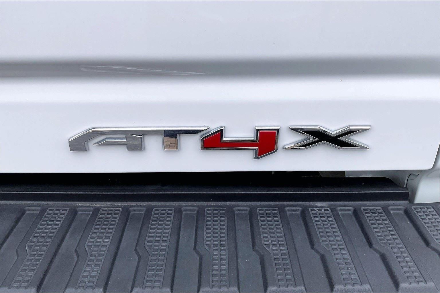 2024 GMC Sierra 2500 HD AT4X