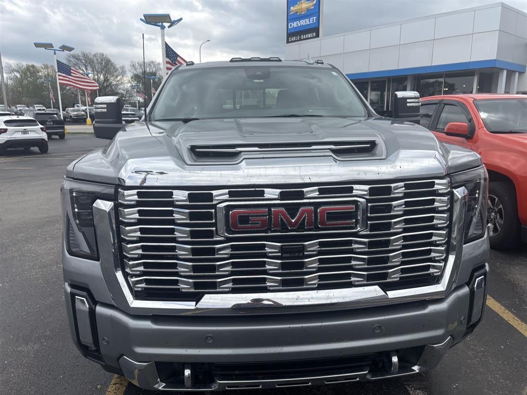 2025 GMC Sierra 2500 HD Denali