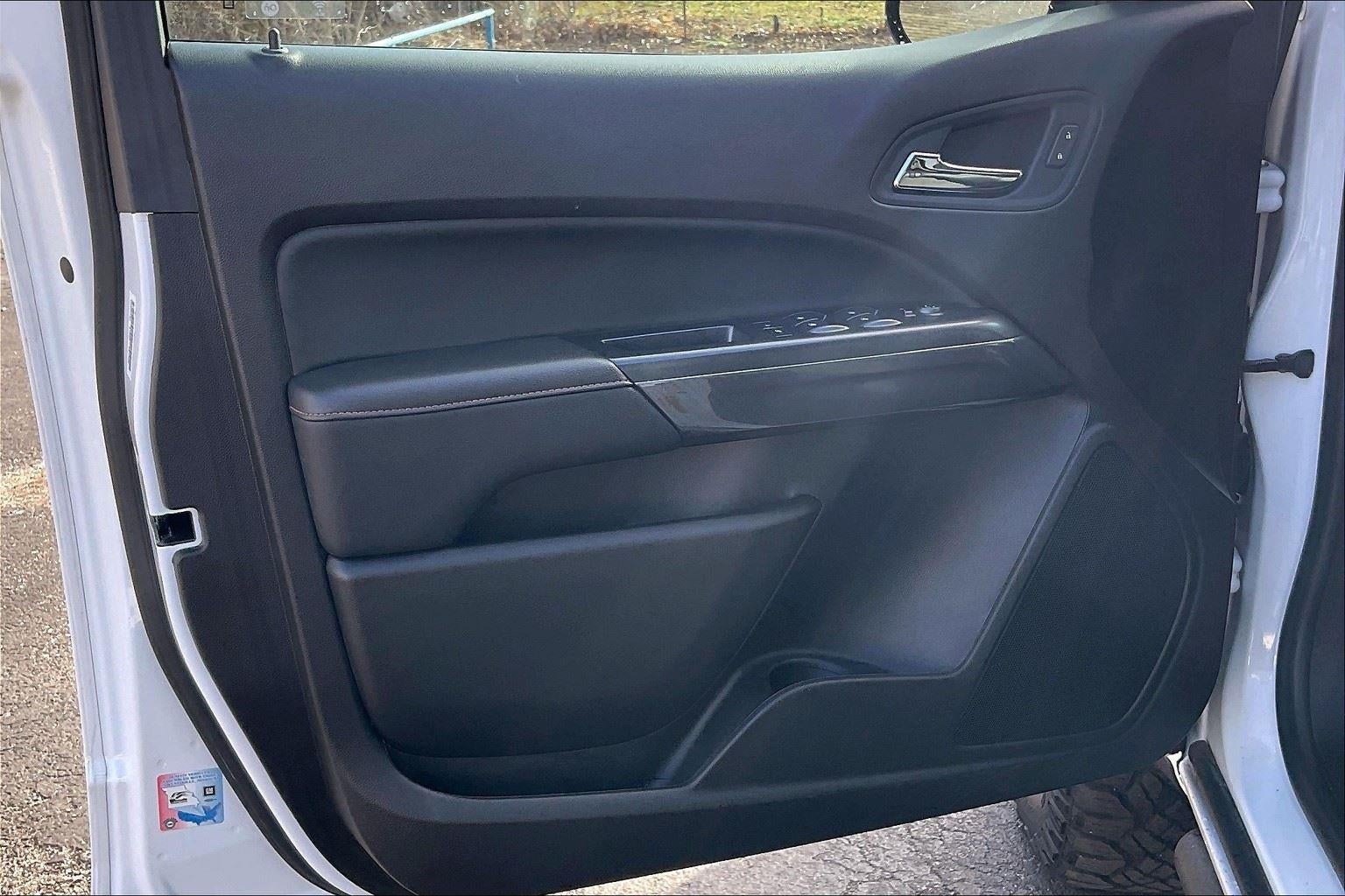 2021 GMC Canyon AT4 - Cloth