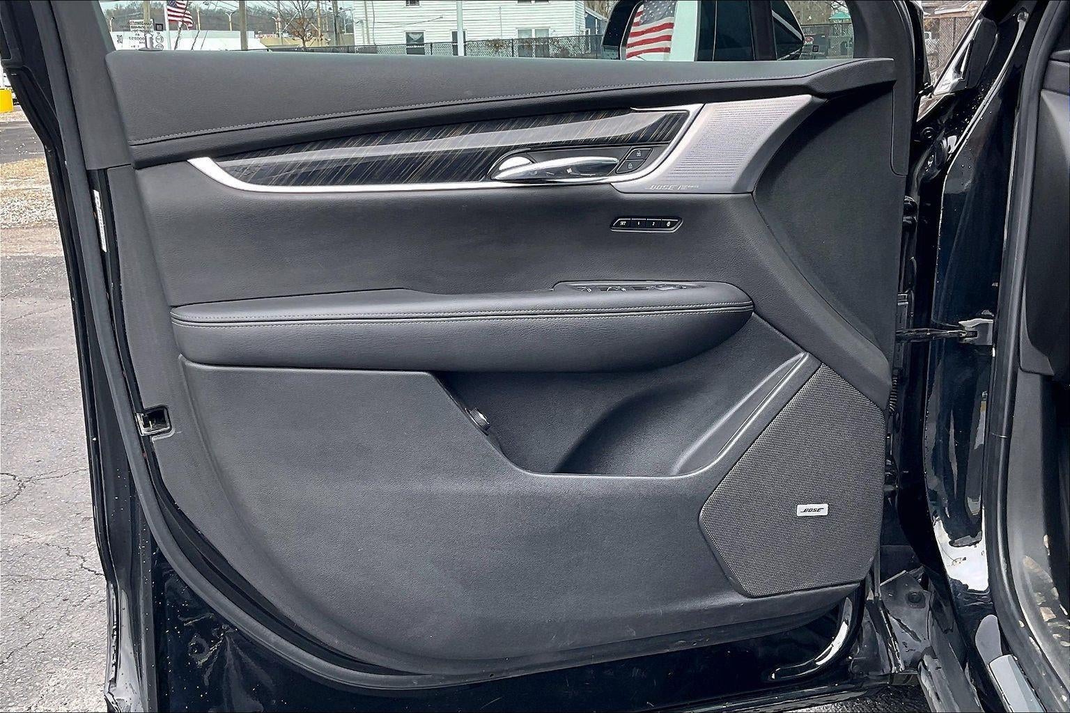 2020 Cadillac XT6 Premium Luxury