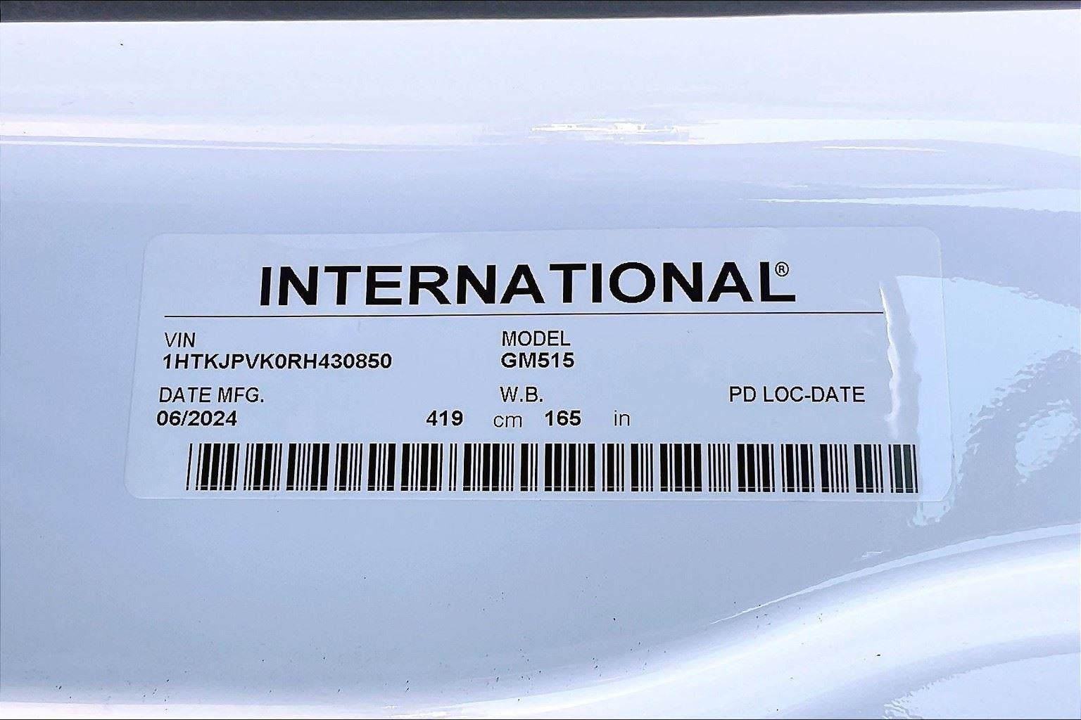 2024 Chevrolet Silverado 5500 HD Work Truck