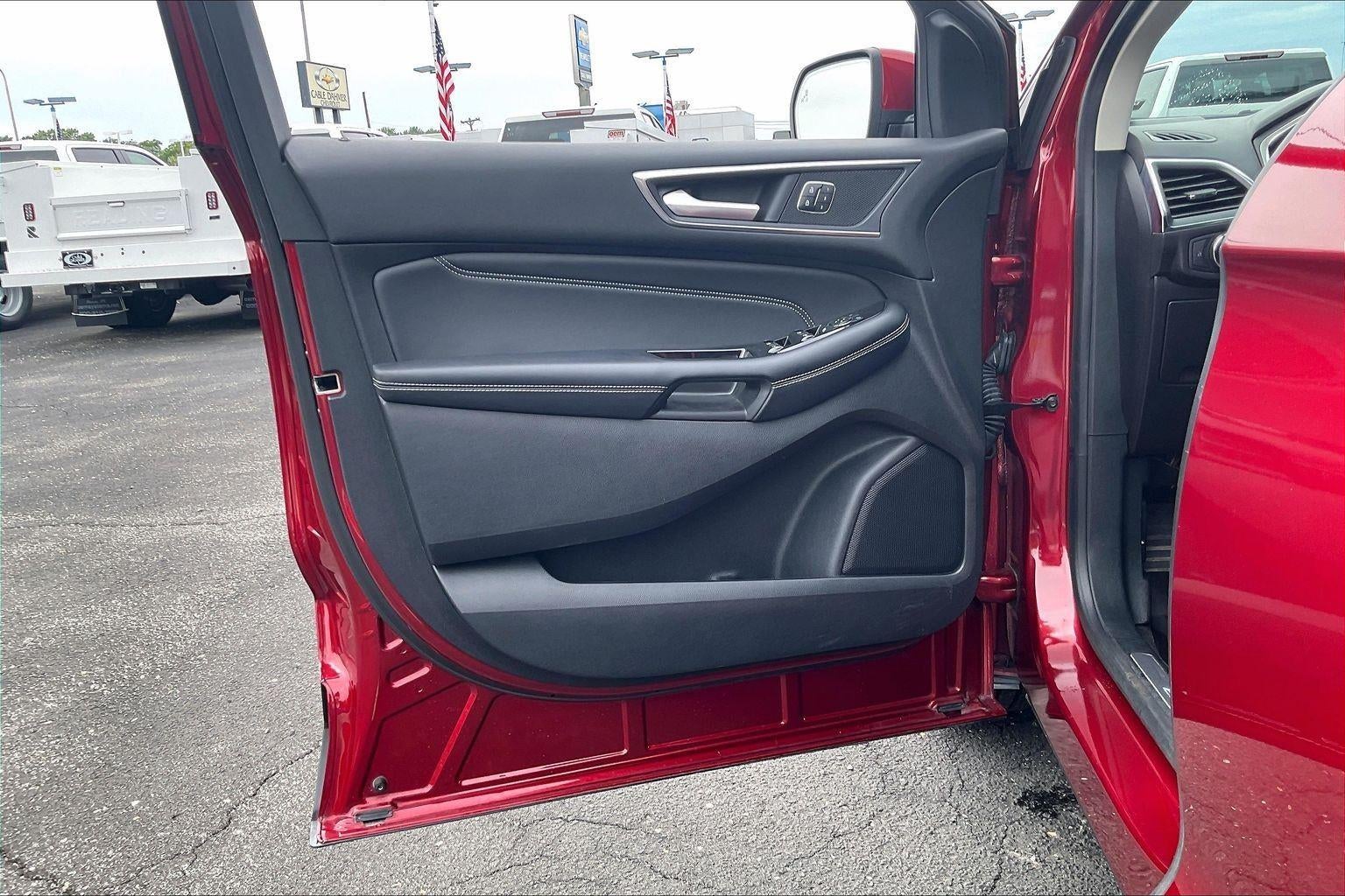 2018 Ford Edge Titanium