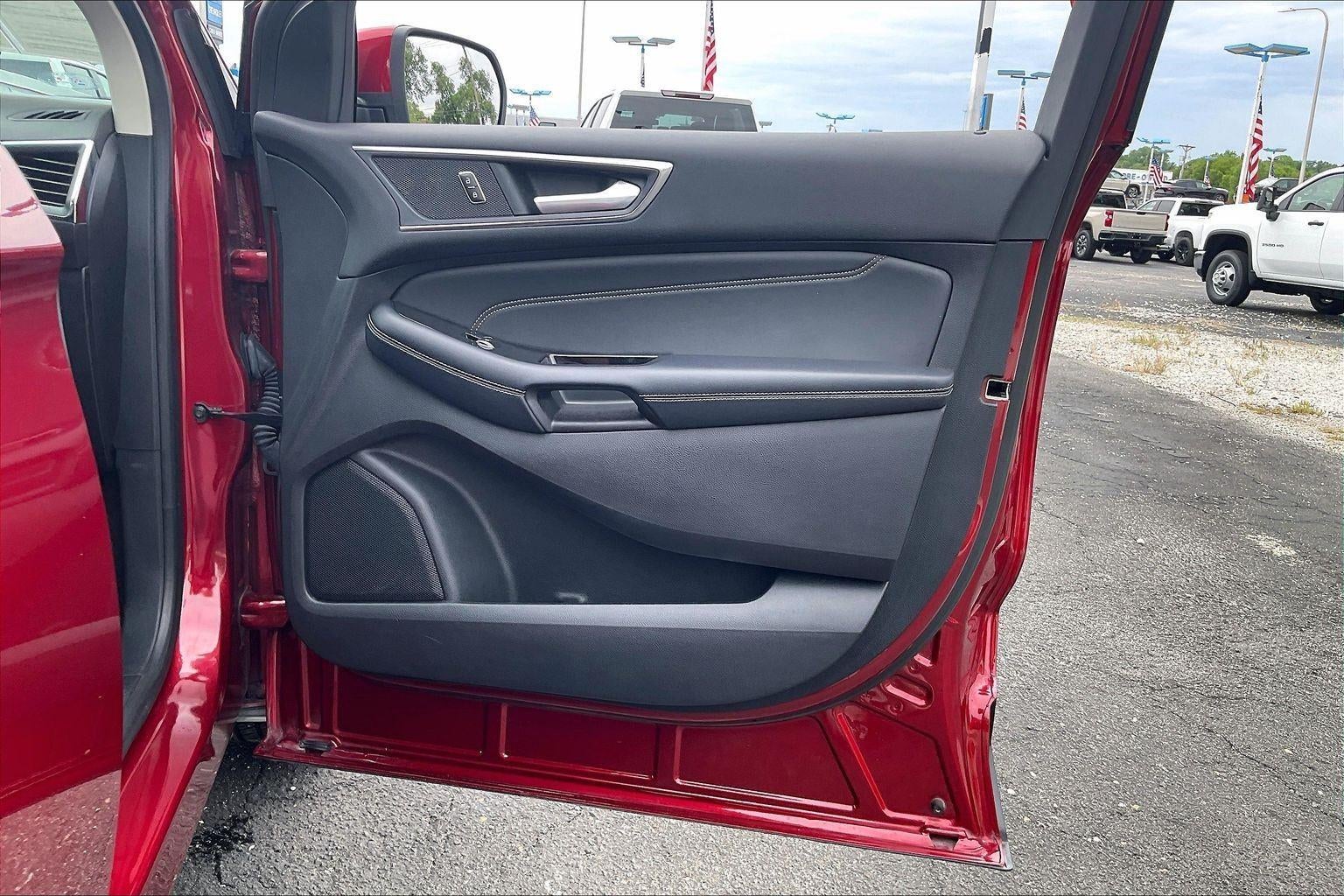 2018 Ford Edge Titanium