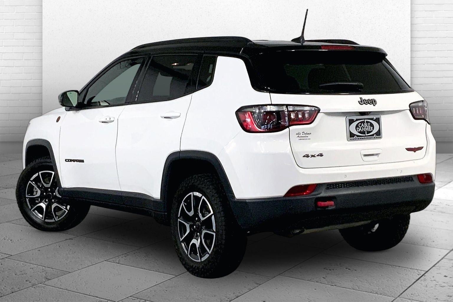 2025 Jeep Compass Trailhawk