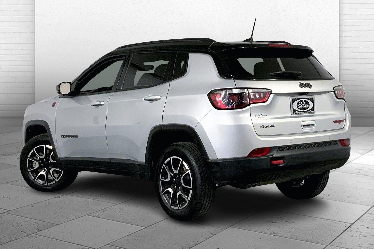 2024 Jeep Compass Trailhawk