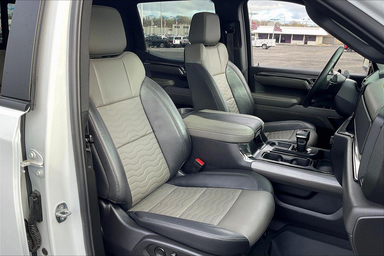 2024 Chevrolet Silverado 1500 ZR2