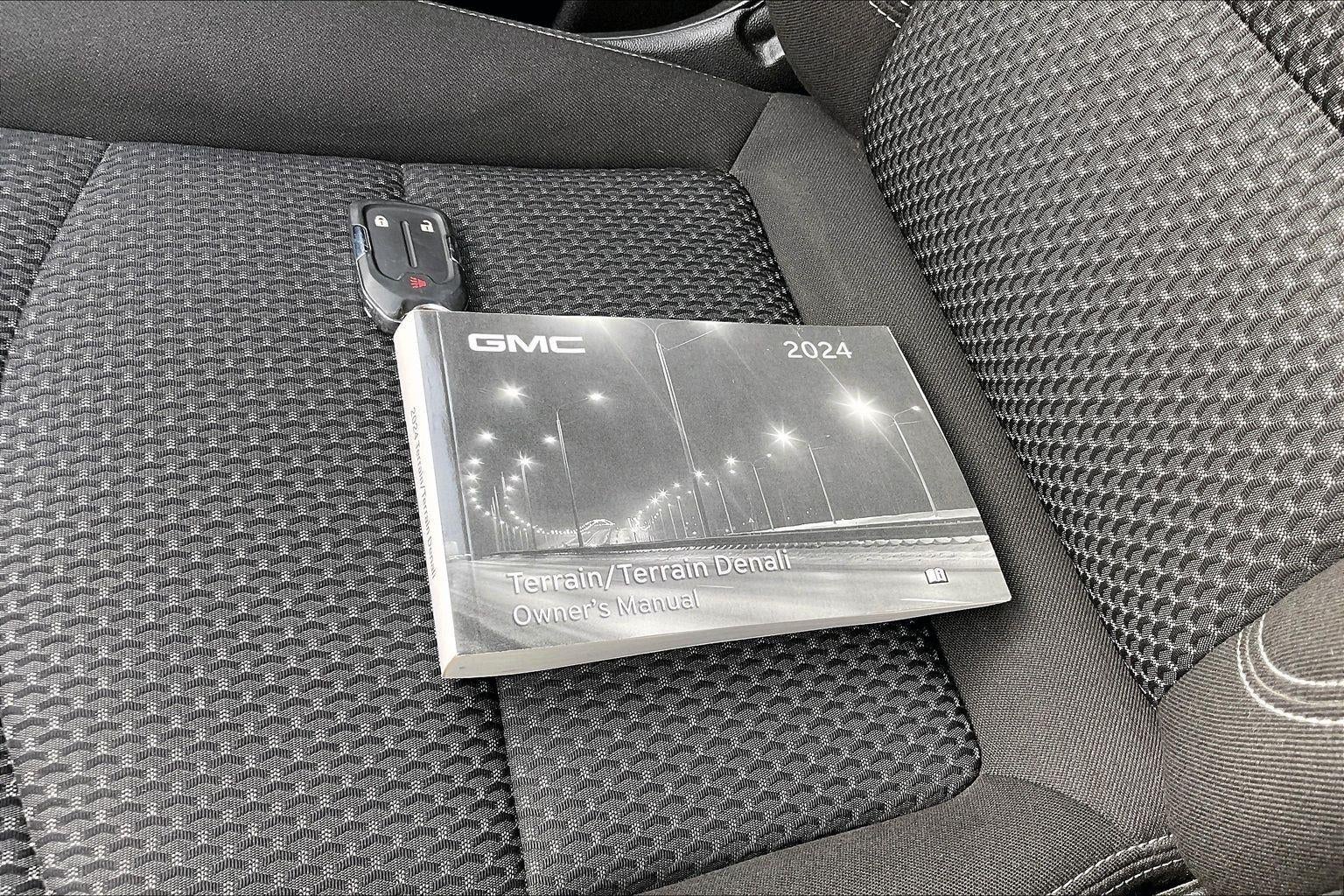 2024 GMC Terrain SLE