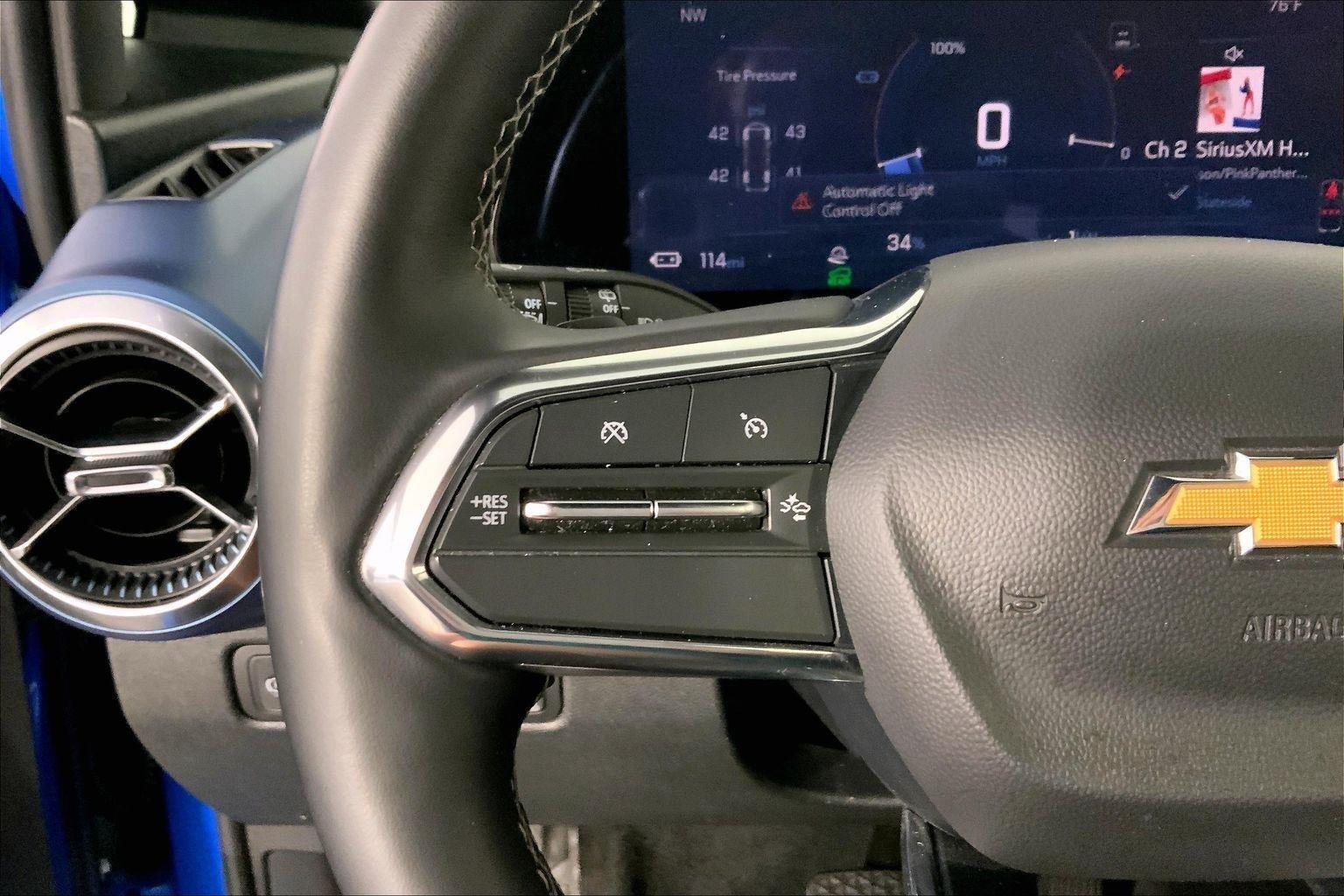 2025 Chevrolet Equinox EV LT