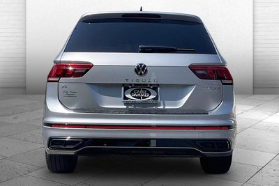 2023 Volkswagen Tiguan SE R-Line Black