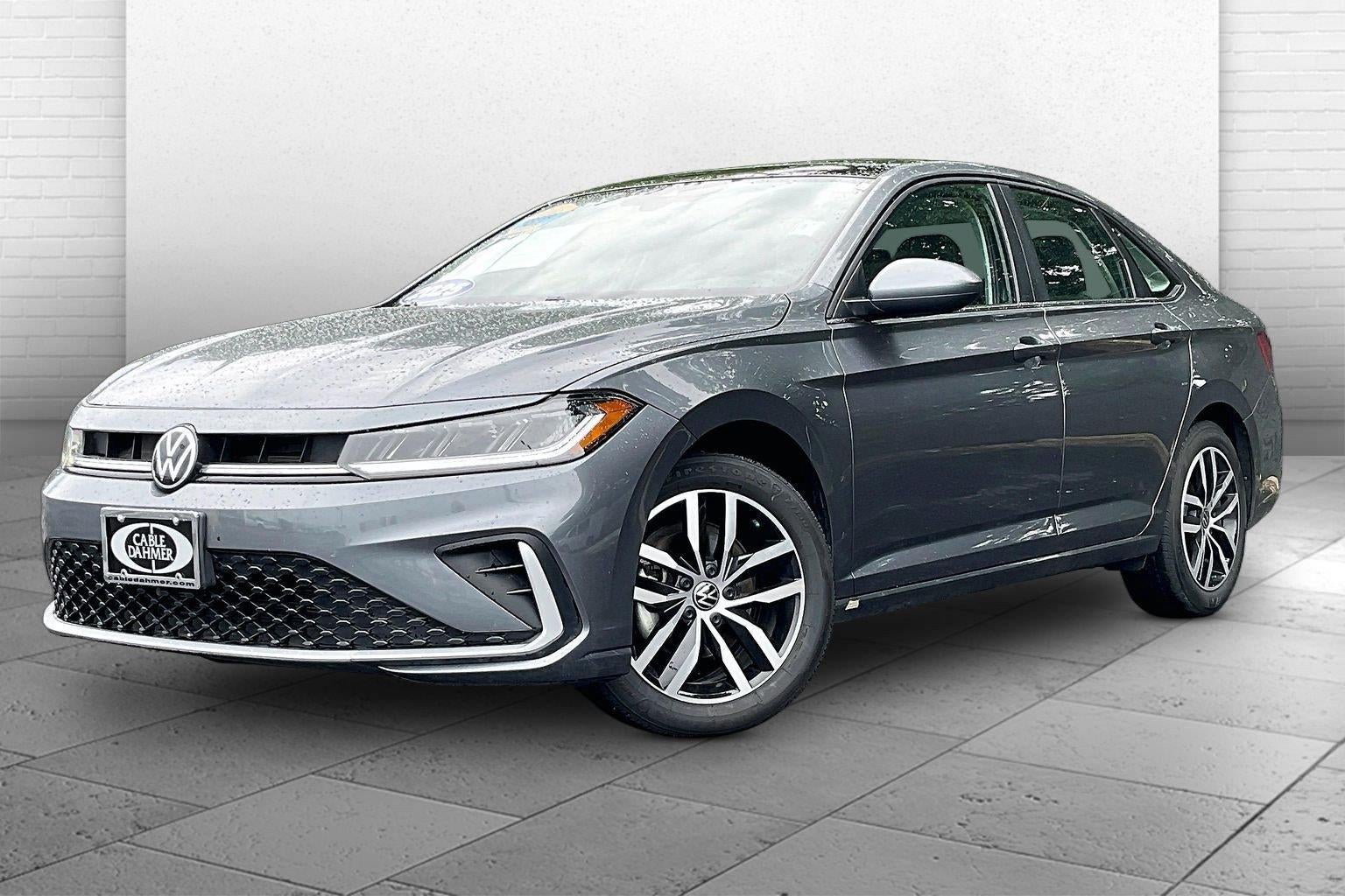 2025 Volkswagen Jetta SE
