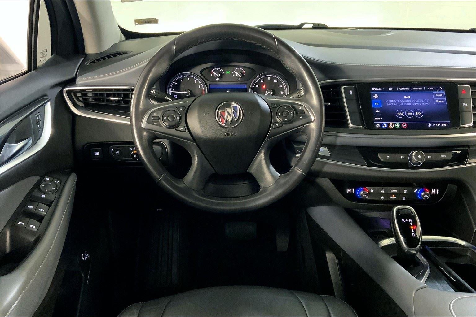 2020 Buick Enclave Essence