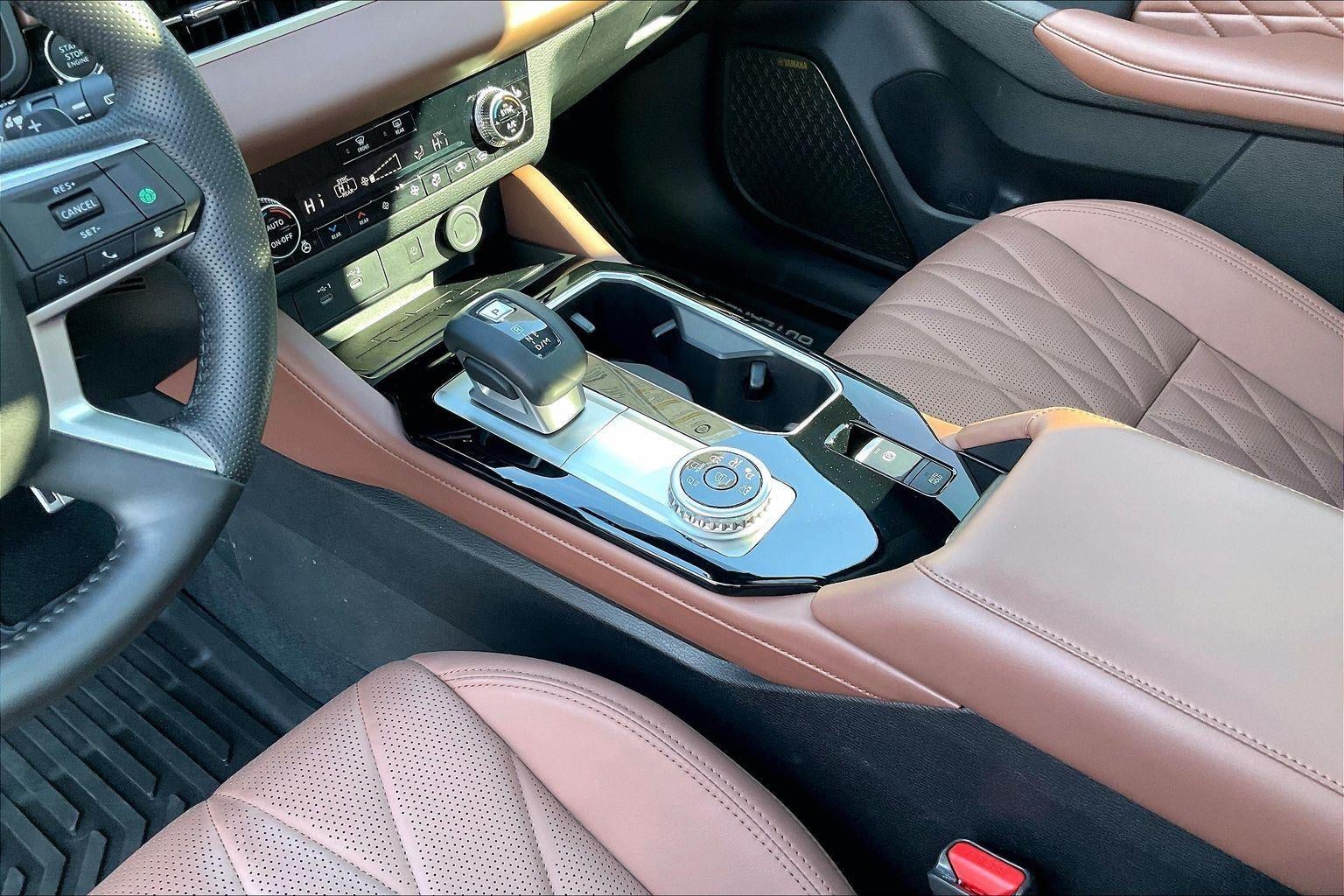 2025 Mitsubishi Outlander SEL