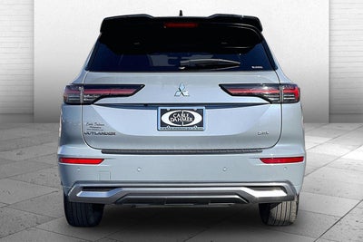 2025 Mitsubishi Outlander SEL