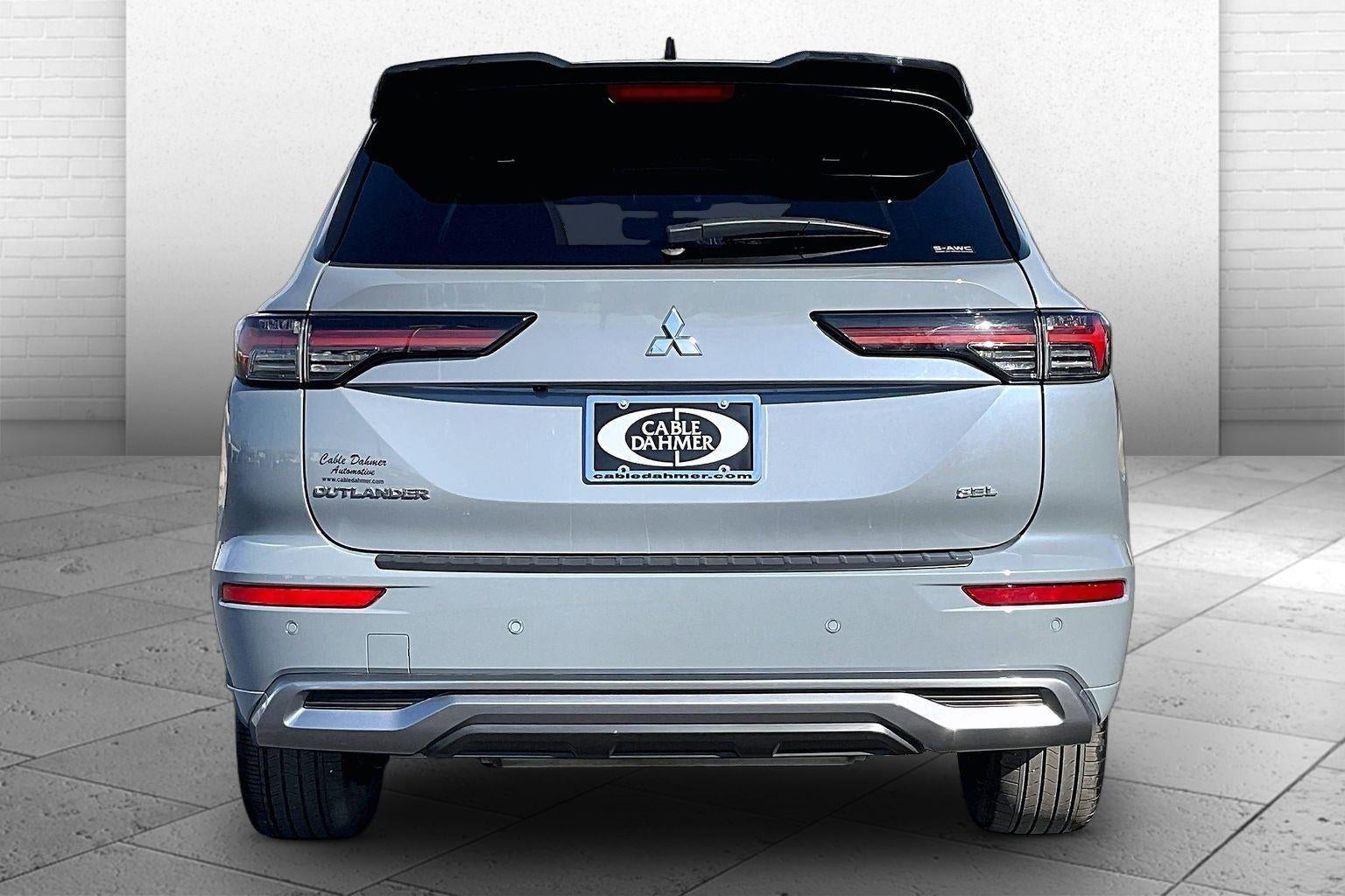 2025 Mitsubishi Outlander SEL