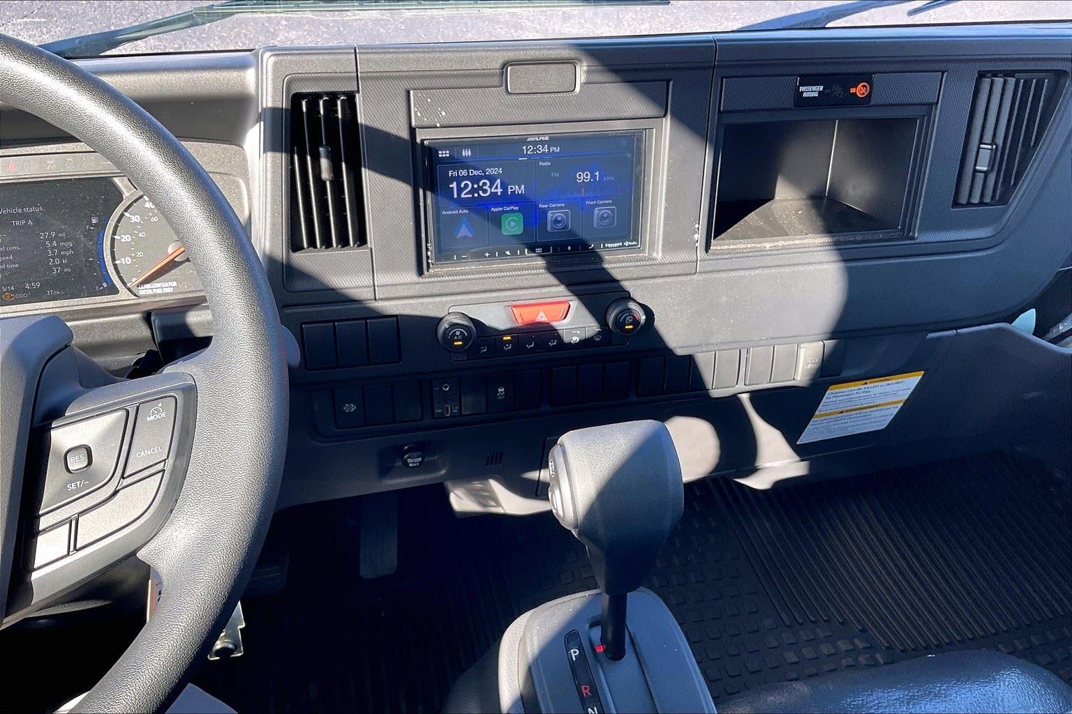 2025 Chevrolet Low Cab Forward 4500 HD Base