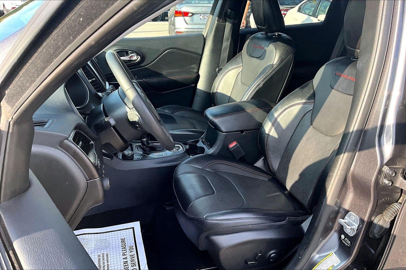 2022 Jeep Cherokee Trailhawk