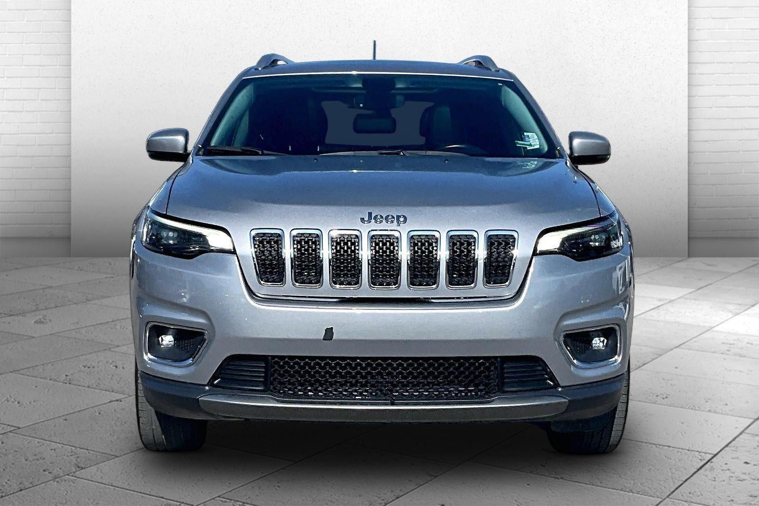 Used 2019 Jeep Cherokee Limited with VIN 1C4PJMDN6KD268104 for sale in Kansas City