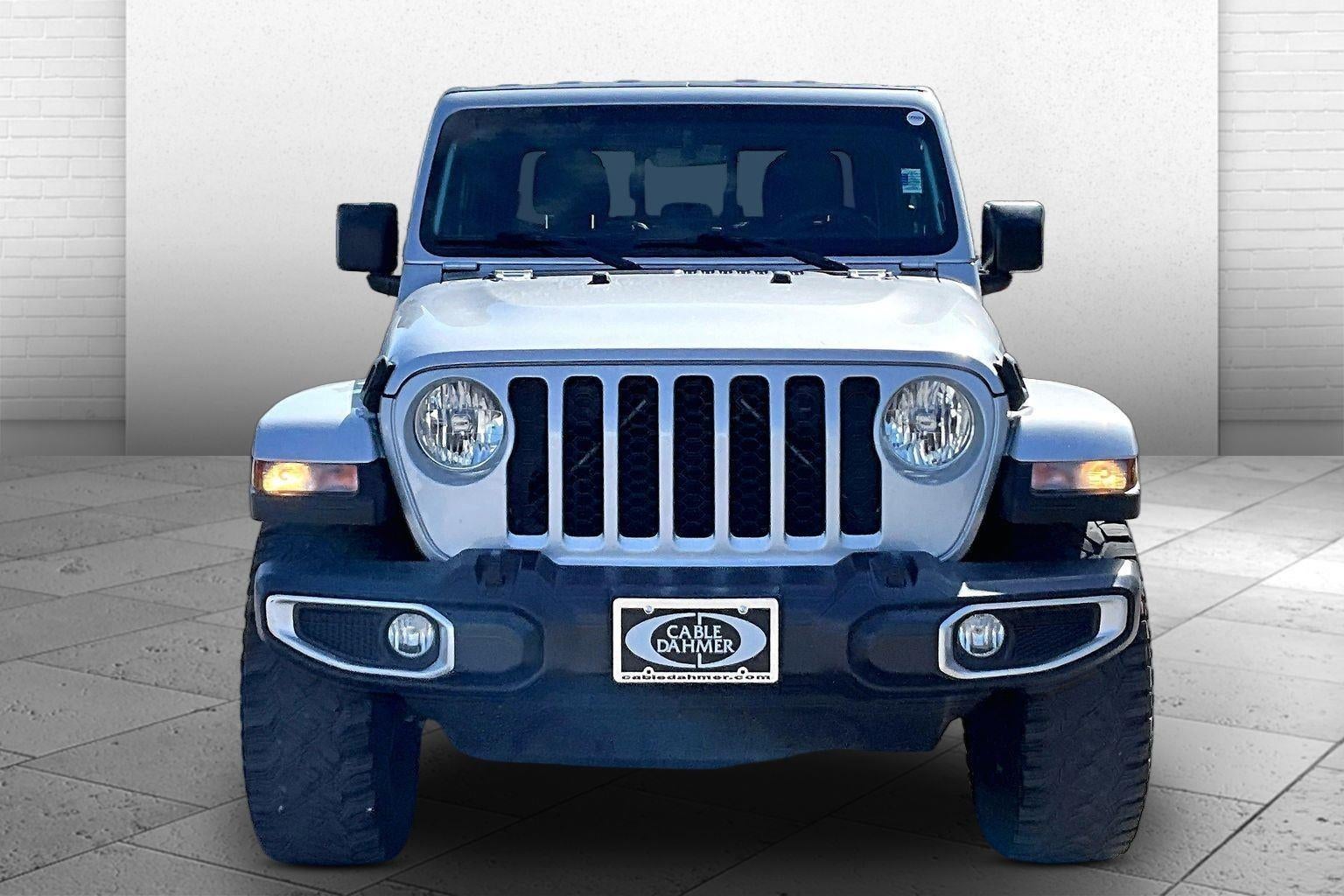 Used 2023 Jeep Gladiator Texas Trail with VIN 1C6HJTAGXPL520848 for sale in Kansas City