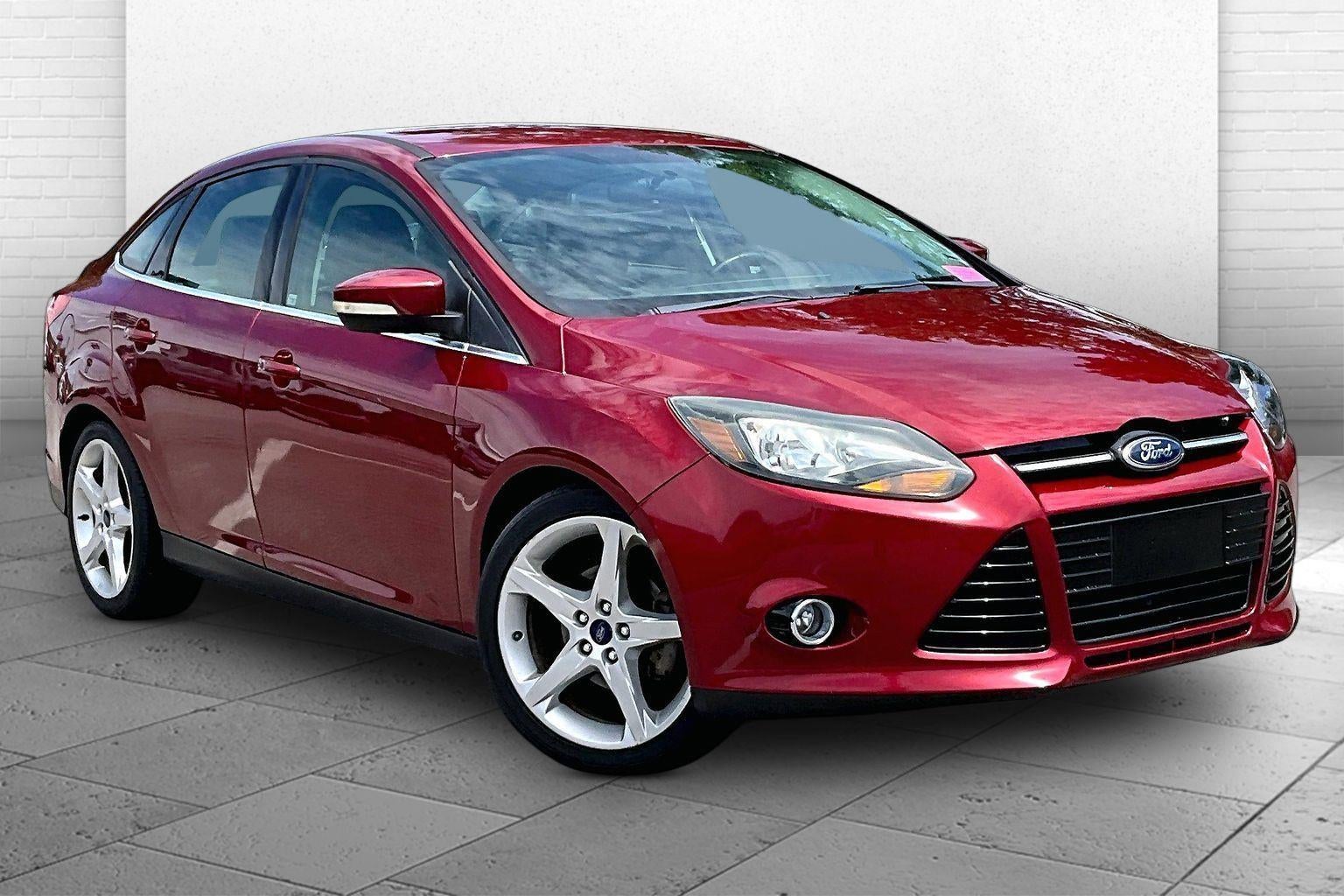 2013 Ford Focus Sedan Titanium's photo