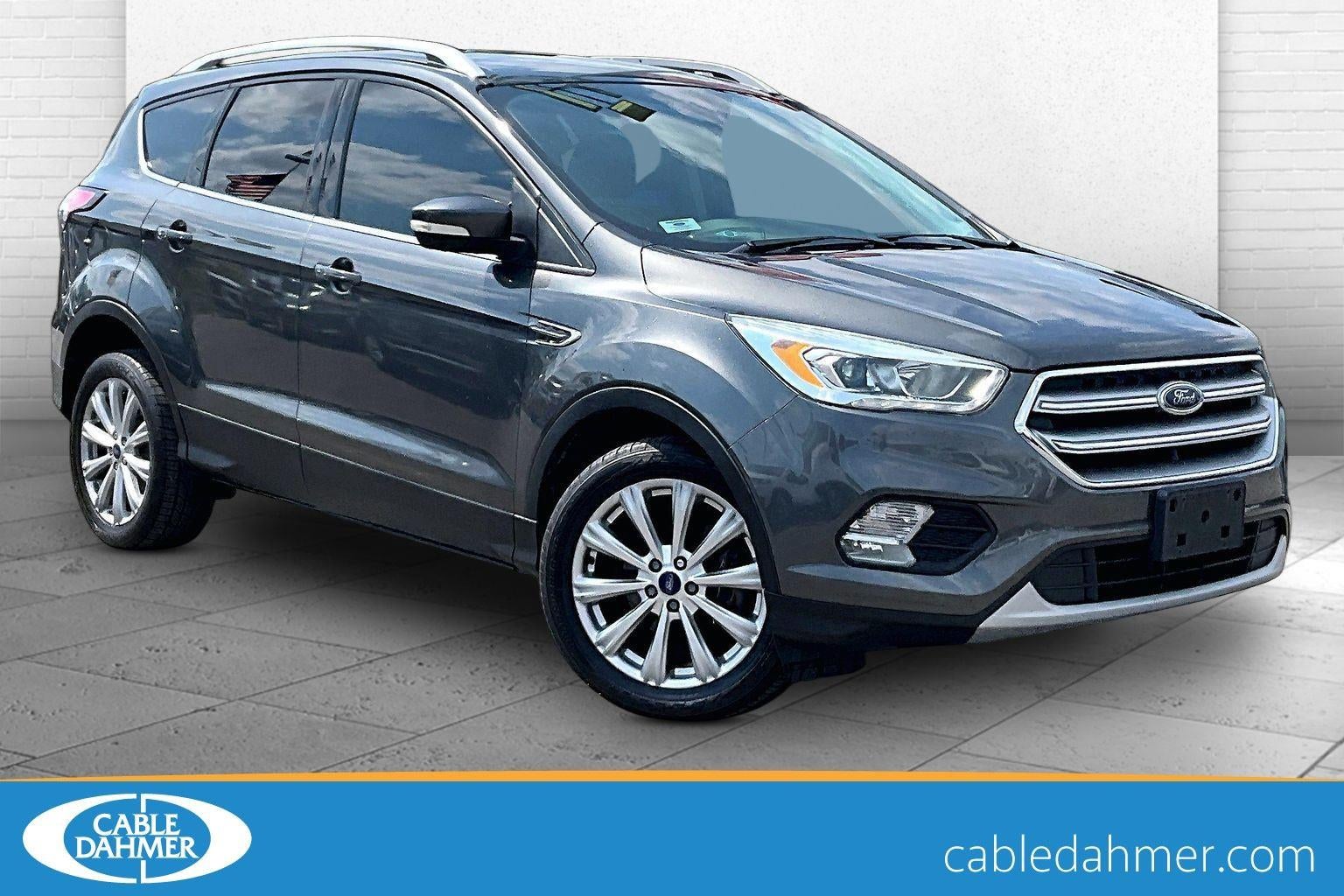 2017 Ford Escape Titanium's photo