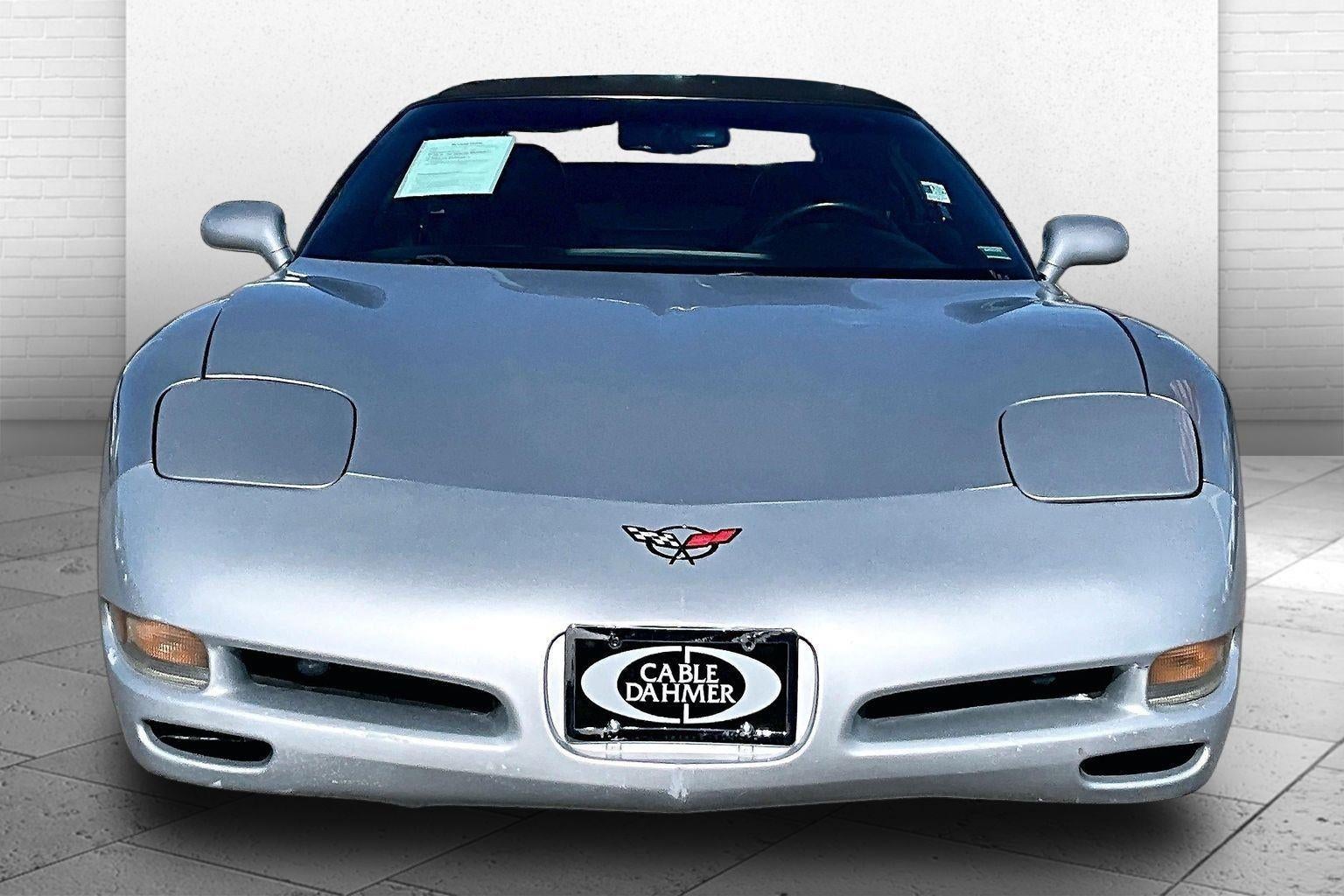 Used 1998 Chevrolet Corvette Base with VIN 1G1YY32G9W5122934 for sale in Kansas City