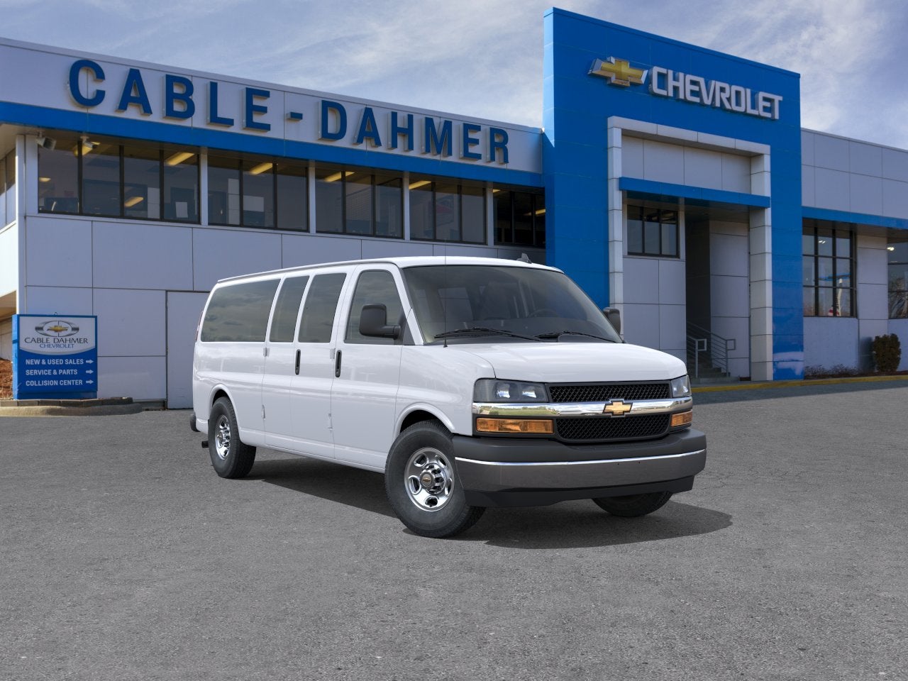 2026 Chevrolet Express 3500 LT Extended's photo