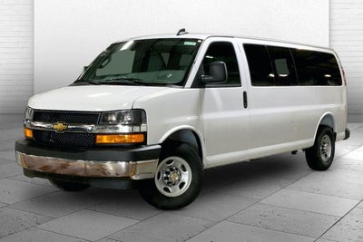 2026 Chevrolet Express Passenger 1LT