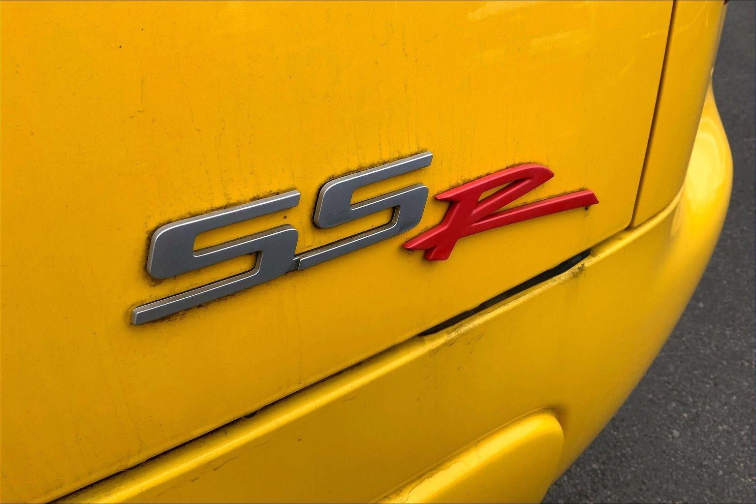 2004 Chevrolet SSR LS