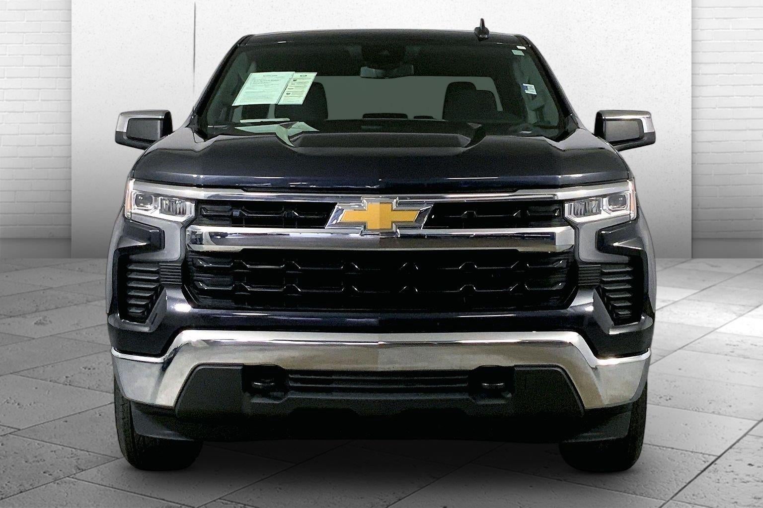 Used 2024 Chevrolet Silverado 1500 LT with VIN 1GCPDKEK7RZ104633 for sale in Kansas City