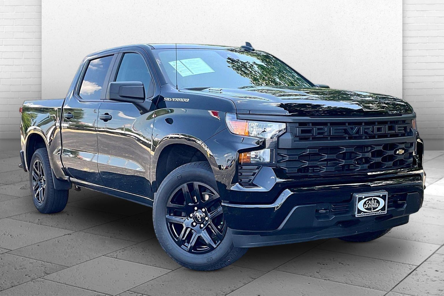 2025 Chevrolet Silverado 1500 Custom