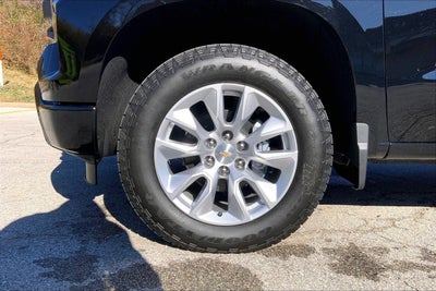 2025 Chevrolet Silverado 1500 Custom