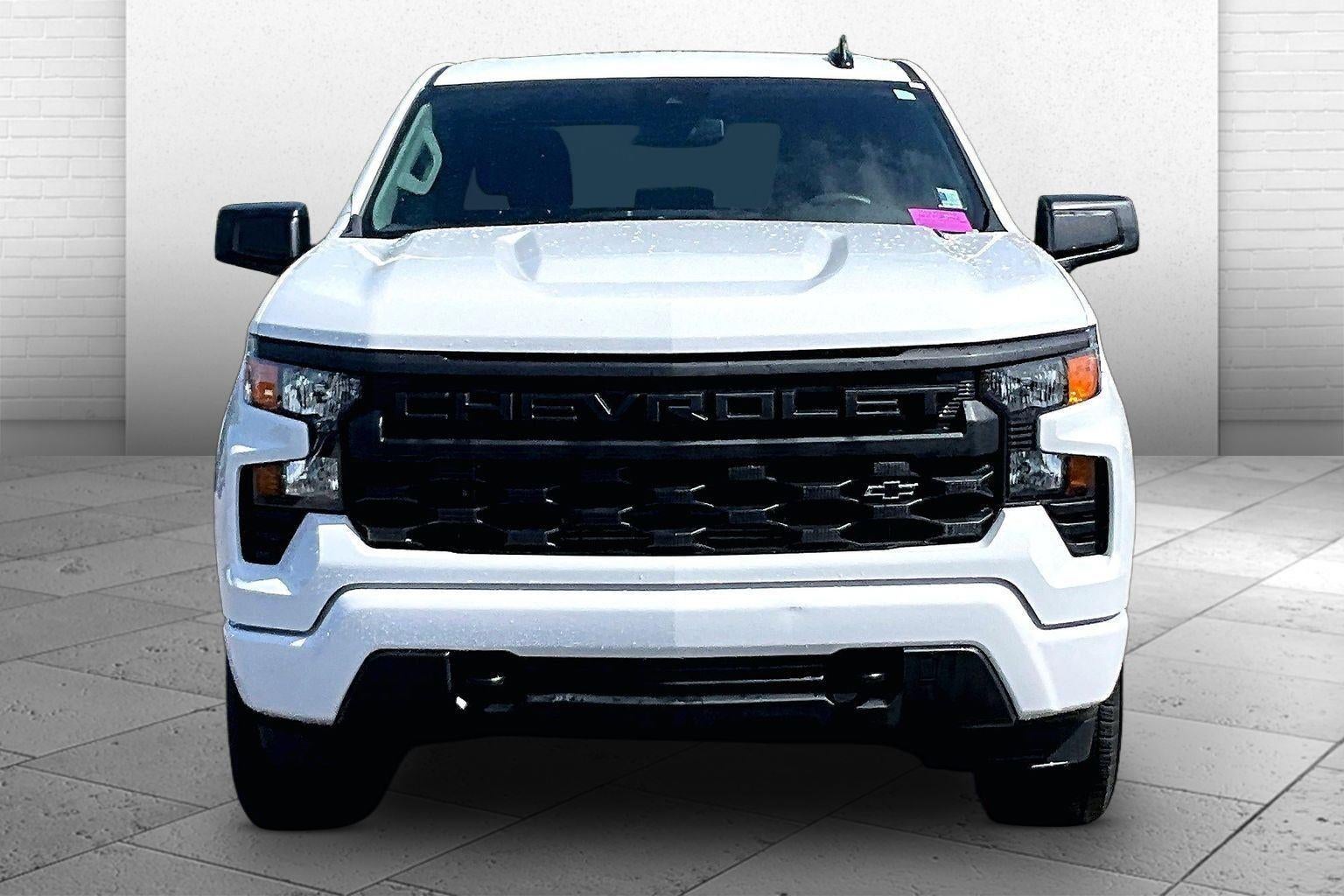 Used 2025 Chevrolet Silverado 1500 Custom with VIN 1GCPKBEK3SZ257246 for sale in Kansas City