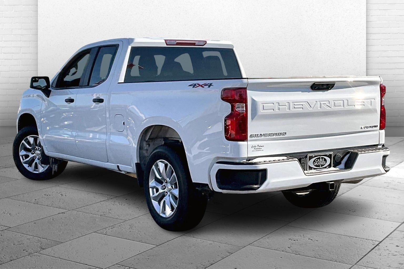 2025 Chevrolet Silverado 1500 Custom