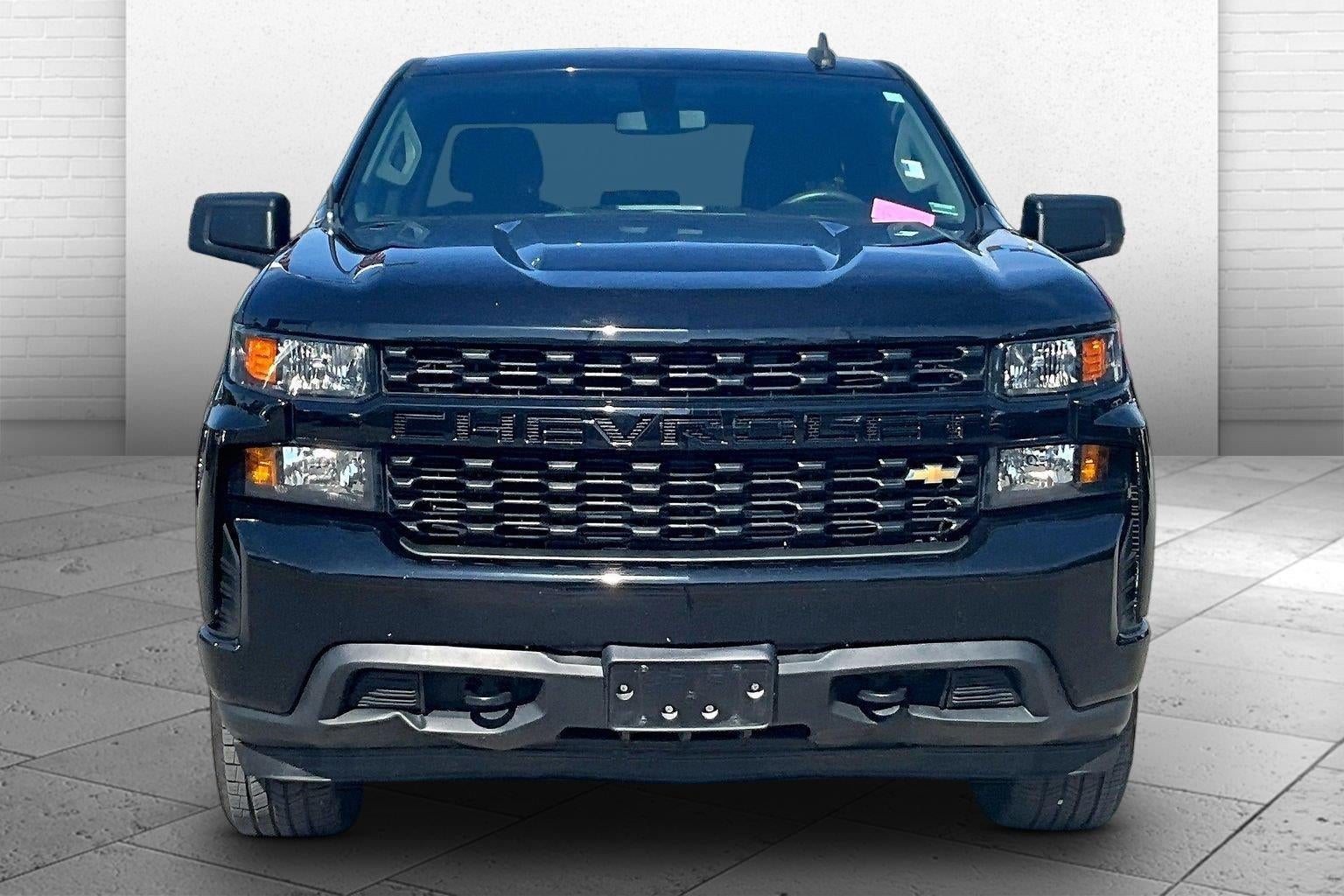 Used 2021 Chevrolet Silverado 1500 Custom with VIN 1GCRYBEK4MZ380824 for sale in Kansas City