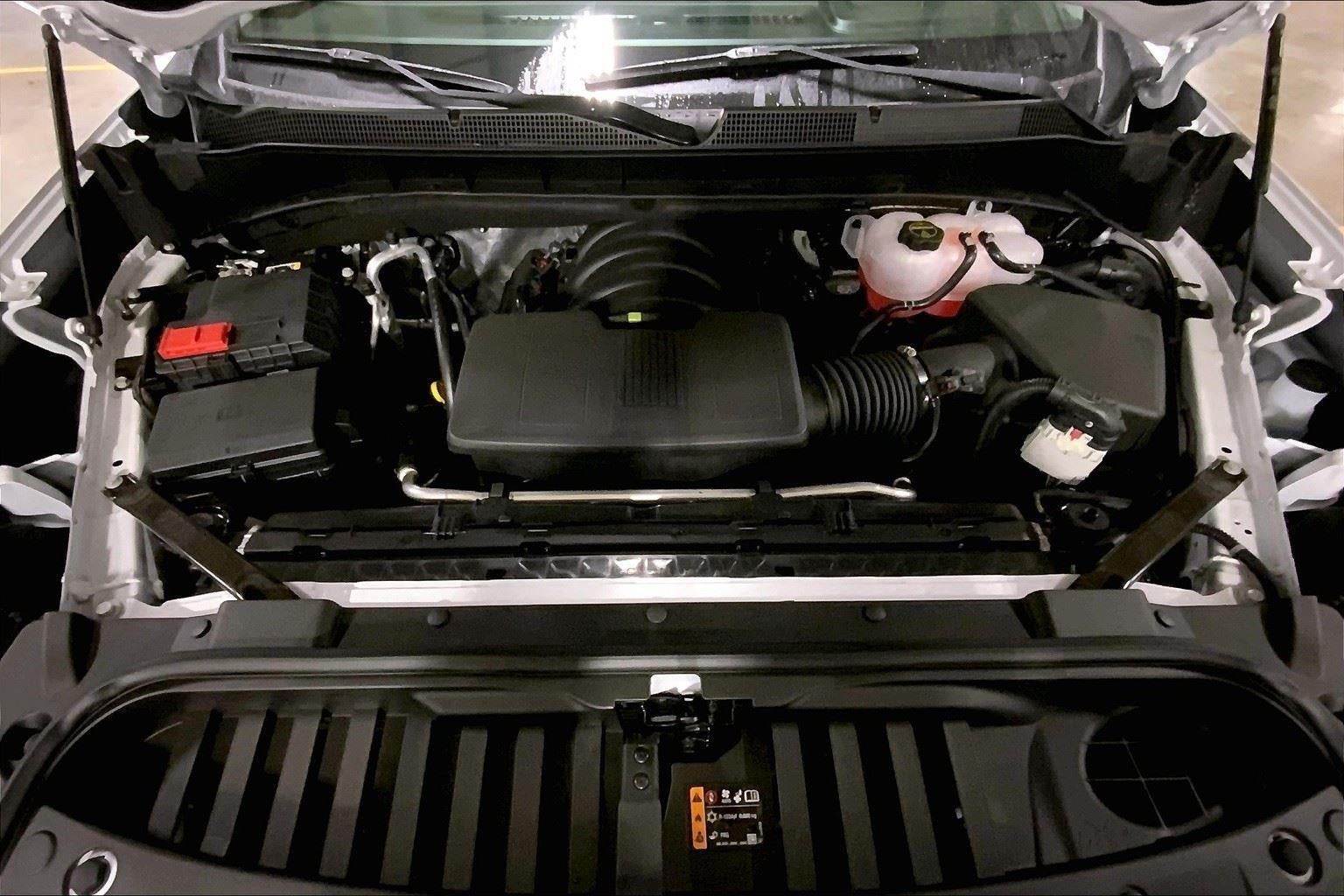 2026 Chevrolet Silverado 1500 LTZ - Photo 10