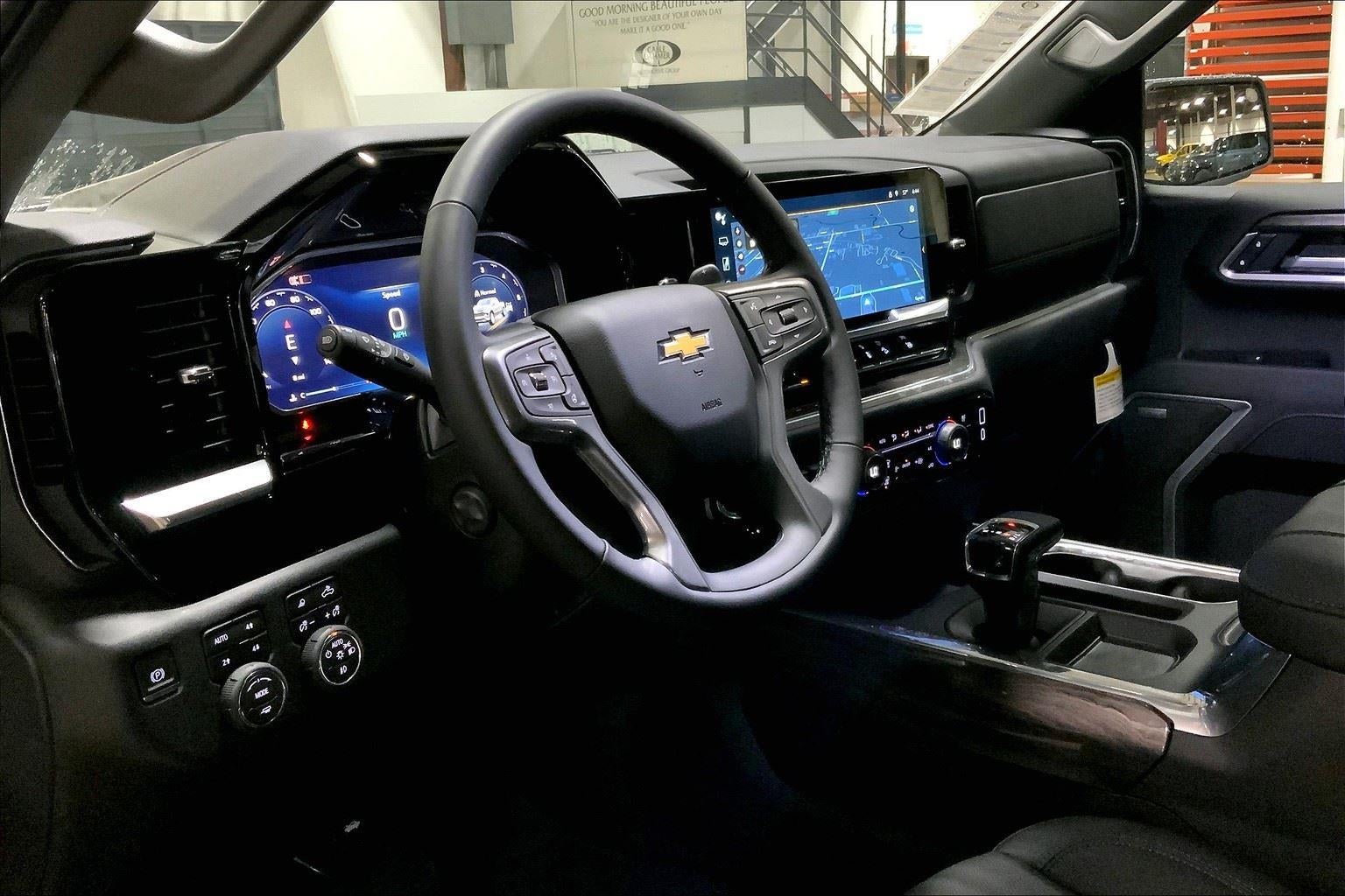 2026 Chevrolet Silverado 1500 LTZ - Photo 7
