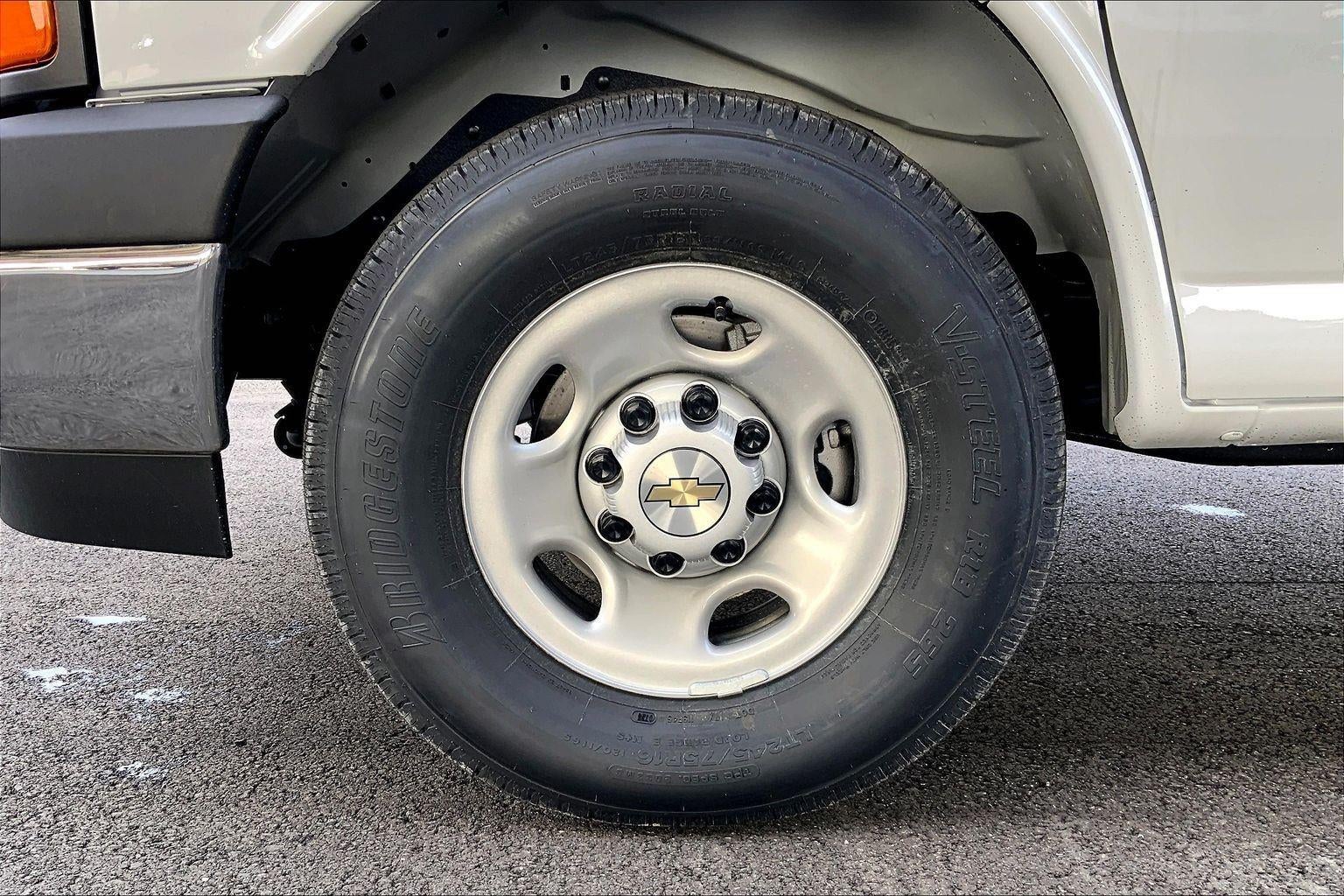 2026 Chevrolet Express Cargo WT